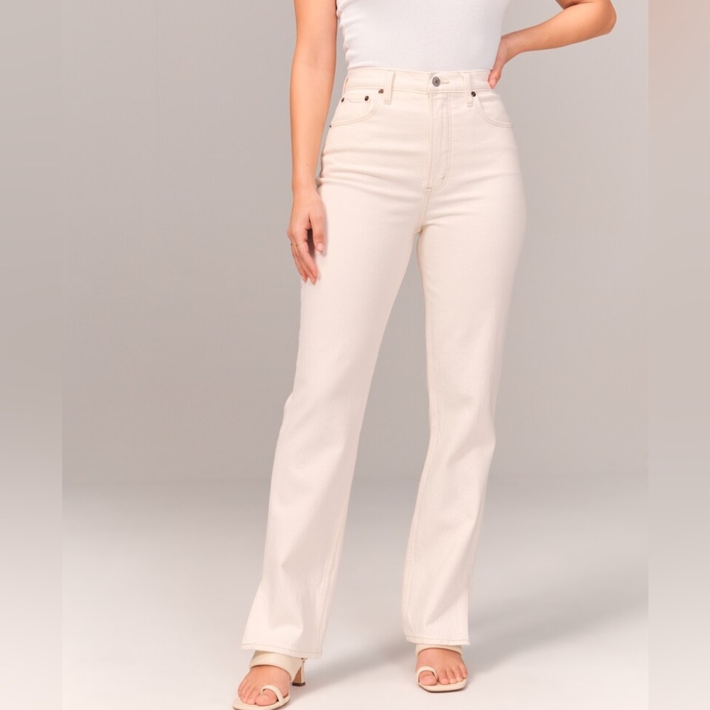 ABERCROMBIE & FITCH CURVE LOVE THE 90s STRAIGHT ULTRA HIGH RISE JEAN